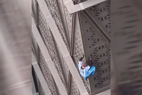 Quién es Marcin Banot, el influencer polaco que se trepó a la torre Globant de Retiro