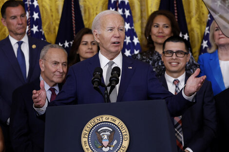 Biden anuncia en la Caa Blanca su plan para regularizar a indocumentados.