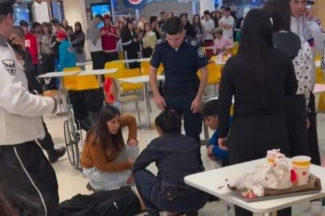 Batalla campal en un shopping de Tortuguitas: más de 200 adolescentes involucrados y al menos 4 heridos