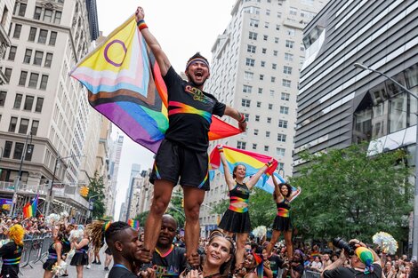 El orgullo como bandera frente al avance de la derecha (Fuente: EFE)