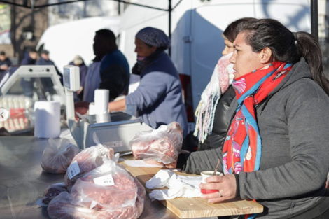 La UTEP realizó un feriazo contra Milei: "La agricultura familiar existe"