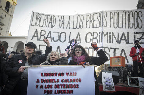 Se realizó un festival en Plaza de Mayo por los detenidos y detenidas por manifestarse