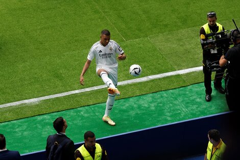 ¿Cuándo juega Mbappé su primer partido como jugador del Real Madrid? (Fuente: AFP)