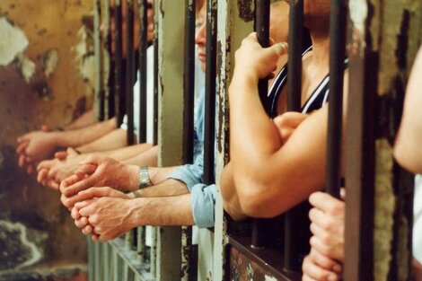 Italia: cárceles saturadas, malos tratos y pésimos servicios
