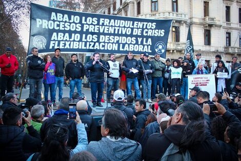 false (Fuente: Gentileza: La Izquierda Diario)