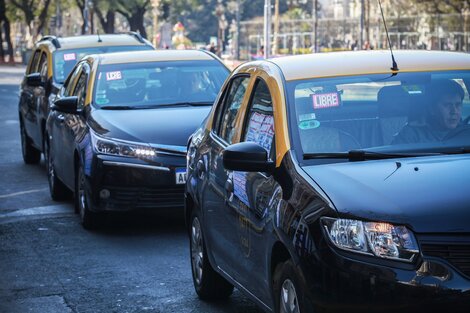 Aumentan los taxis en la Ciudad de Buenos Aires (Fuente: Jorge Larrosa)