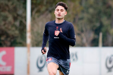 El chileno Altamirano volvió a entrenarse en Estudiantes