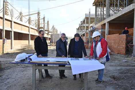 Julio Zamora y Gabriel Katopodis recorrieron la obra del Hospital de Alta Complejidad de Tigre