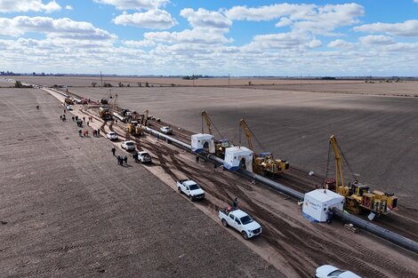 Techint y SACDE finalizaron la construcción de 100 km de la reversión del gasoducto norte