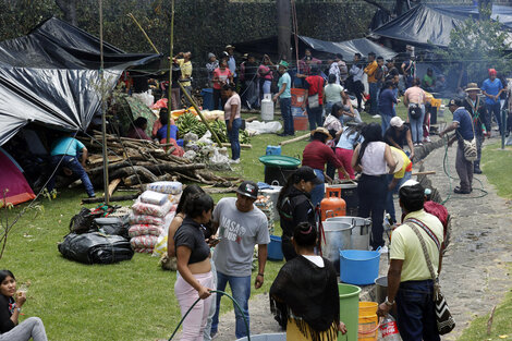 Miles de indígenas protestan en Bogotá para exigir medidas contra la violencia en sus territorios