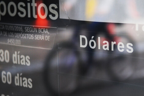 Los dólares financieros se mantuvieron en torno de los 1280 pesos. (Fuente: Sandra Cartasso)