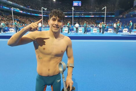 Basiloff, festejando la primera medalla para Argentina en los Paralímpicos. Imagen: @ParaDeportesOK.