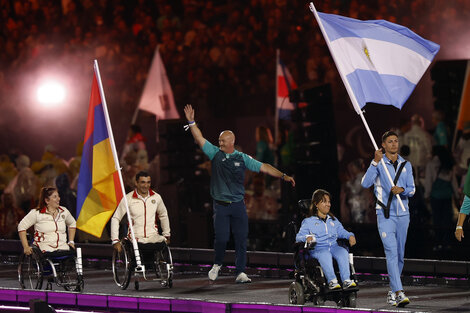 Los abanderados argentinos en el cierre de los Paralímpicos