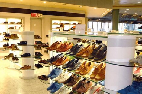 Las ventas de zapatos caen 10,8 por ciento en el año.