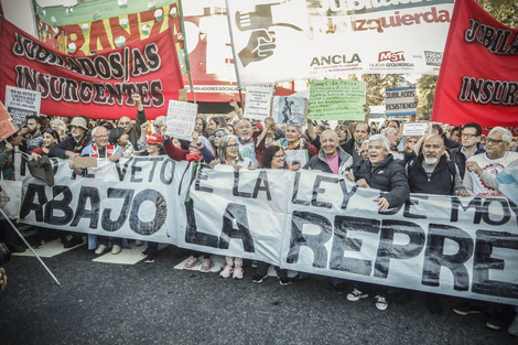 "Algunos sátrapas se vendieron al mejor postor"