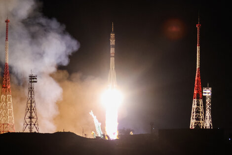 La nave rusa Soyuz 26 se acopló a la Estación Espacial Internacional