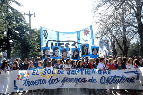 Miles de estudiantes movilizados en recuerdo a la Noche de los Lápices