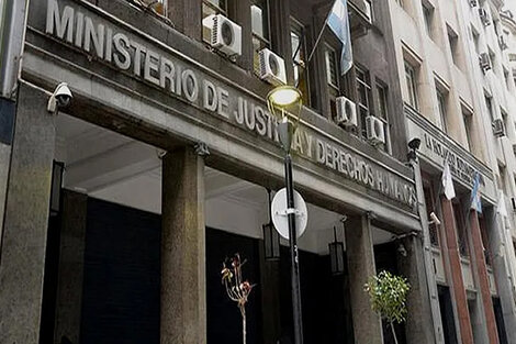 Murió en su oficina un empleado con 30 años de antigüedad en el Ministerio de Justicia