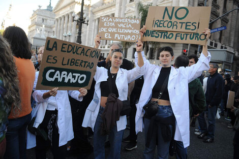 Este miércoles está convocada otra marcha en defensa de las universidades públicas.