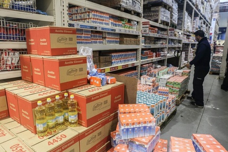 Para empujar las ventas, los supermercados mayoristas preparan una semana de ofertas en noviembre