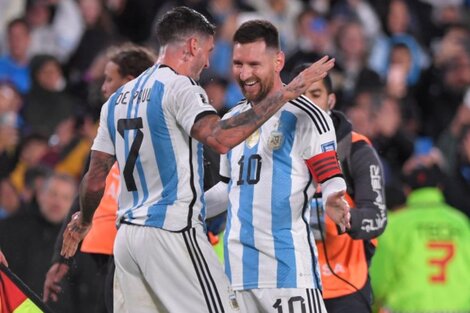 Lionel Messi y Rodrigo de Paul, figura de la Selección de Scaloni.