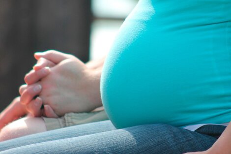 Cambios en la asignación por maternidad: ahora pueden ir a trabajar hasta 10 días antes del parto