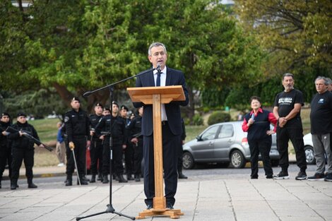 Javkin llamó a "desterrar toda violencia porque Rosario va a alcanzar la paz".