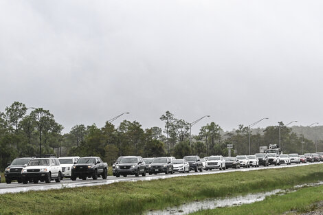 Nervios y exilio: Así vive Florida las horas previas al huracán Milton