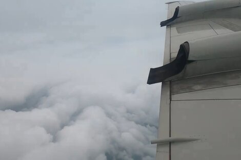 Impactante video: así Milton sacudió el avión "cazador de huracanes" de Estados Unidos