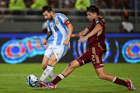 La Selección Argentina se quedó y Venezuela lo empató: el minuto a minuto del partido