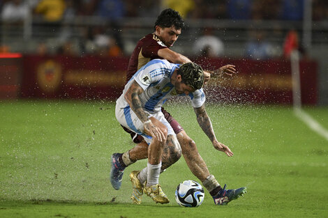 De Paul, Ferraresi y el agua, la gran protagonista del partido