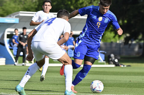 Con Messi de espectador, la Selección Sub 20 derrotó a Uzbekistán