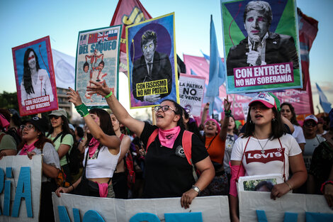 "La universidad tiene que estar junto a los movimientos sociales"