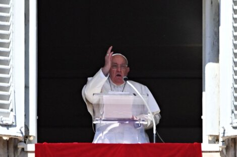 El Papa pidió "respetar" a los cascos azules de la ONU en Líbano