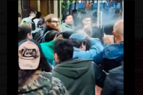 La cara del militante libertario que encabezó el ataque en la Universidad de Quilmes