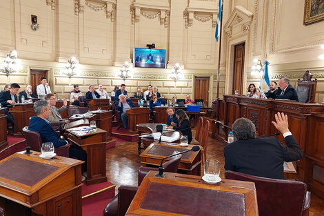 Ultima sesión de la Cámara de Senadores