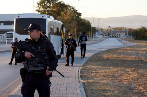 Turquía: al menos 5 muertos y 22 heridos en un atentado contra una fábrica militar