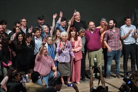 “Cuando estamos juntos nada es imposible”, fue la frase que inició el acto.