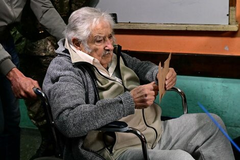 Pepe Mujica votó y tuvo duras críticas para el gobierno de Javier Milei