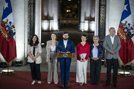 Chile: Boric dijo que ningún partido "puede atribuirse triunfos arrolladores"