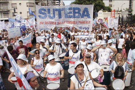 Los docentes bonaerenses también se adhieren al paro nacional