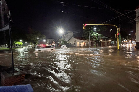 Temporal de lluvia, viento y granizo en Salta