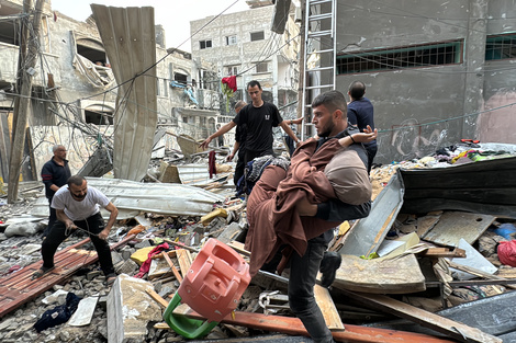 Bombardeo en el campo de refugiados de Jabalia en Franja de Gaza.