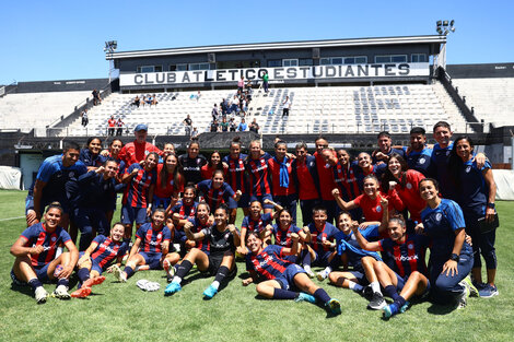 Fútbol femenino: San Lorenzo volvió a ganar y palpita la corona