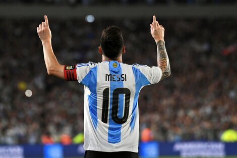 Salvo los hinchas argentinos, en el Defensores del Chaco nadie lucirá la "10" de Messi