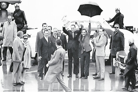 17 de noviembre de 1972: Perón vuelve a la Argentina después de 17 años. 