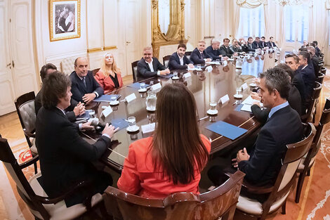 Los gobernadores juegan su propio partido con la Casa Rosada