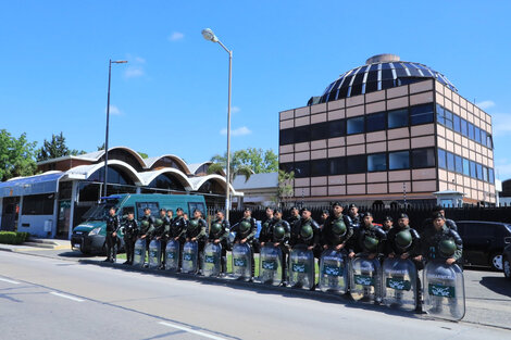 La Gendarmería custodió el operativo de cierre de la ex Ciccone