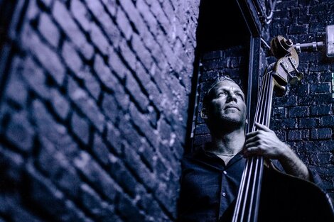 El contrabajista israelí Avishai Cohen