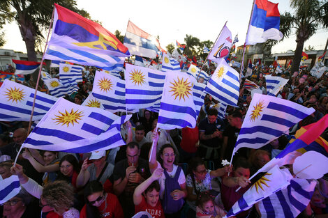 El Frente Amplio quiere volver al poder después del triunfo de Lacalle Pou en 2019